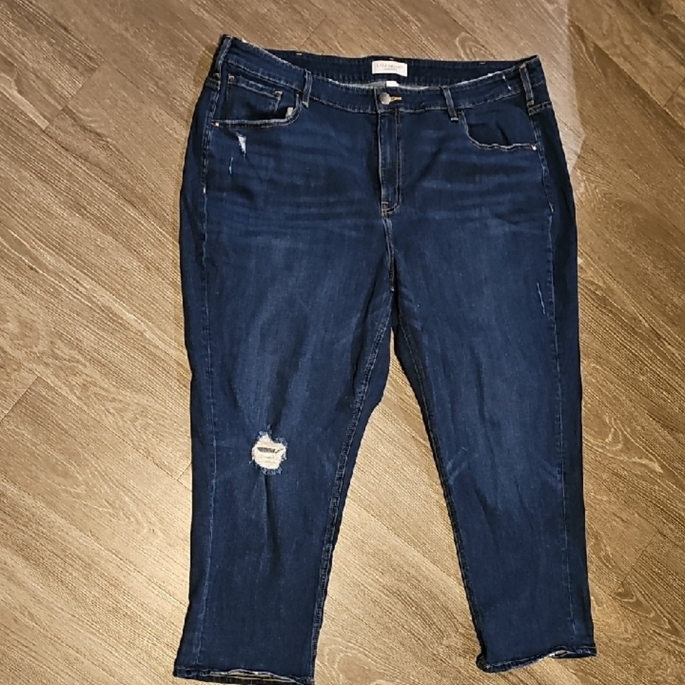 Lane Bryant sz 26, High Rise, essential stretch Straight Crop jean. Plus sz